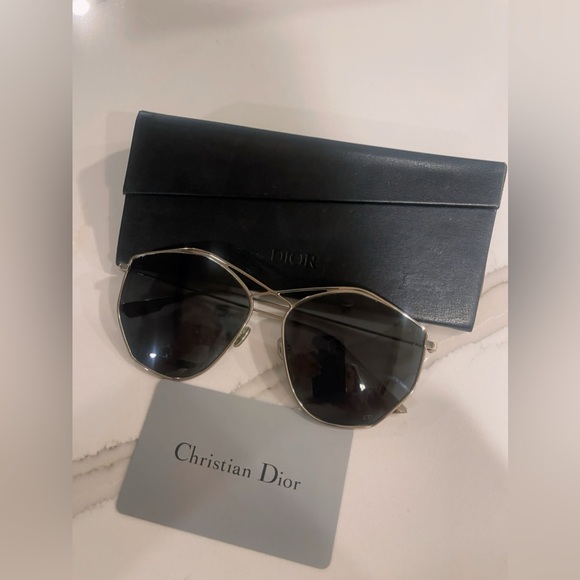 Dior Stellaire 59mm Polarized Sunglasses with Original Case - Picture 3 of 6